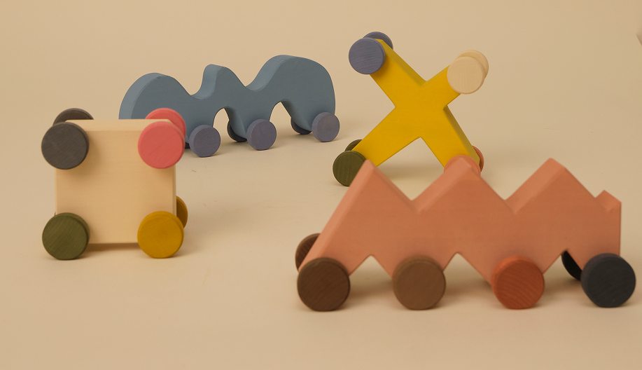 TOYTO Zigzag Vehicle