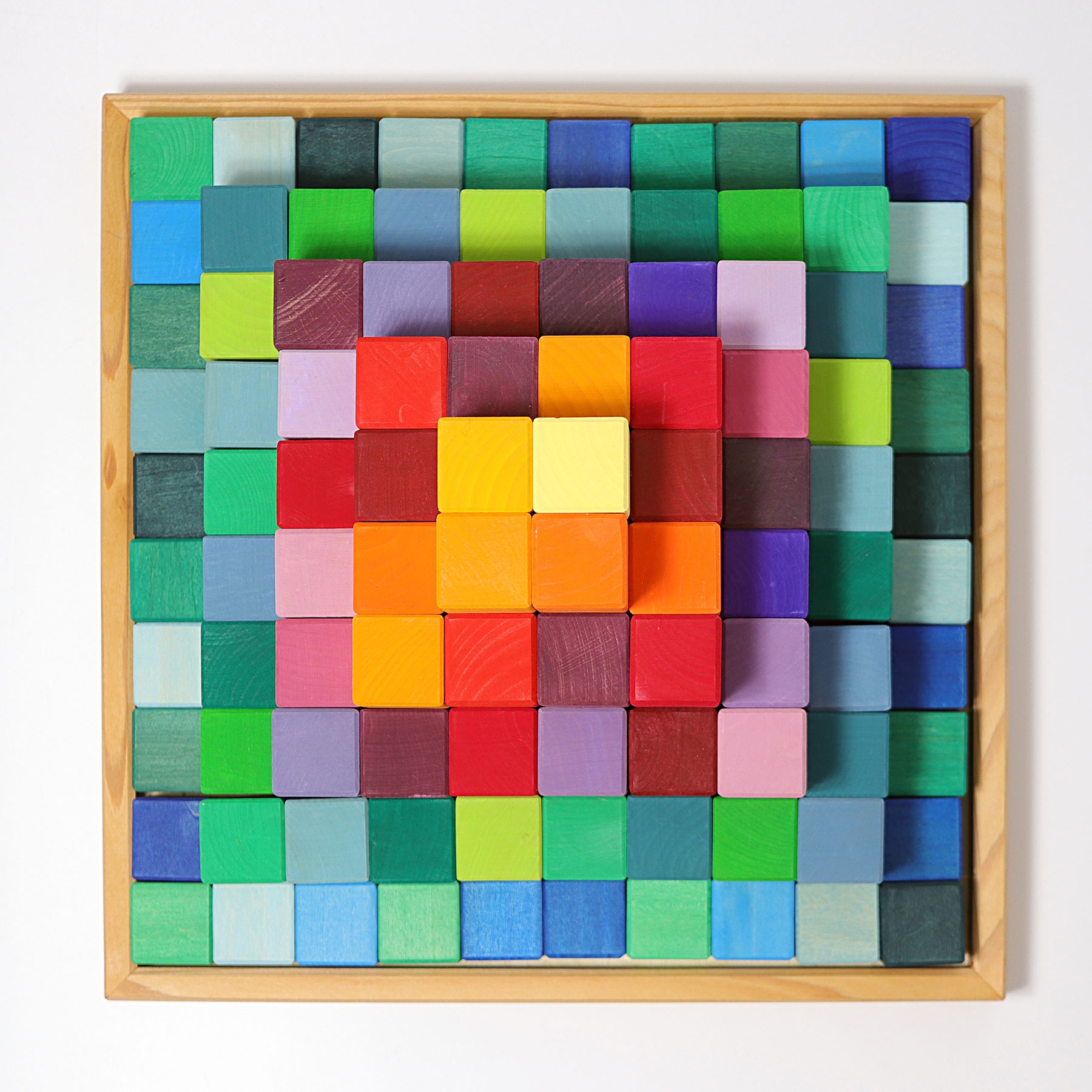 GRIMM´S Große Stufenpyramide