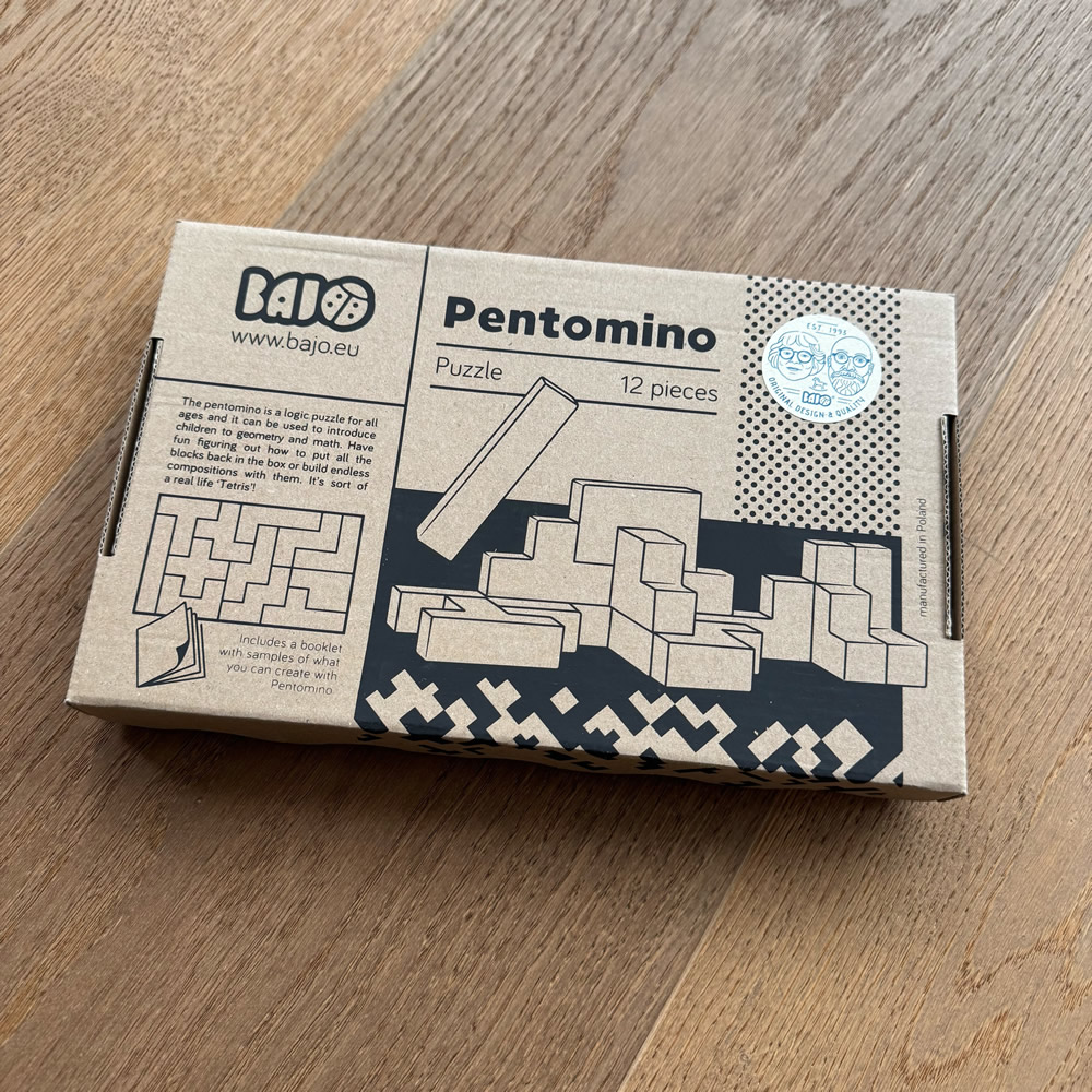 BAJO Pentomino PAstell Erdfarben: Verpackung | Holspielzeug Profi