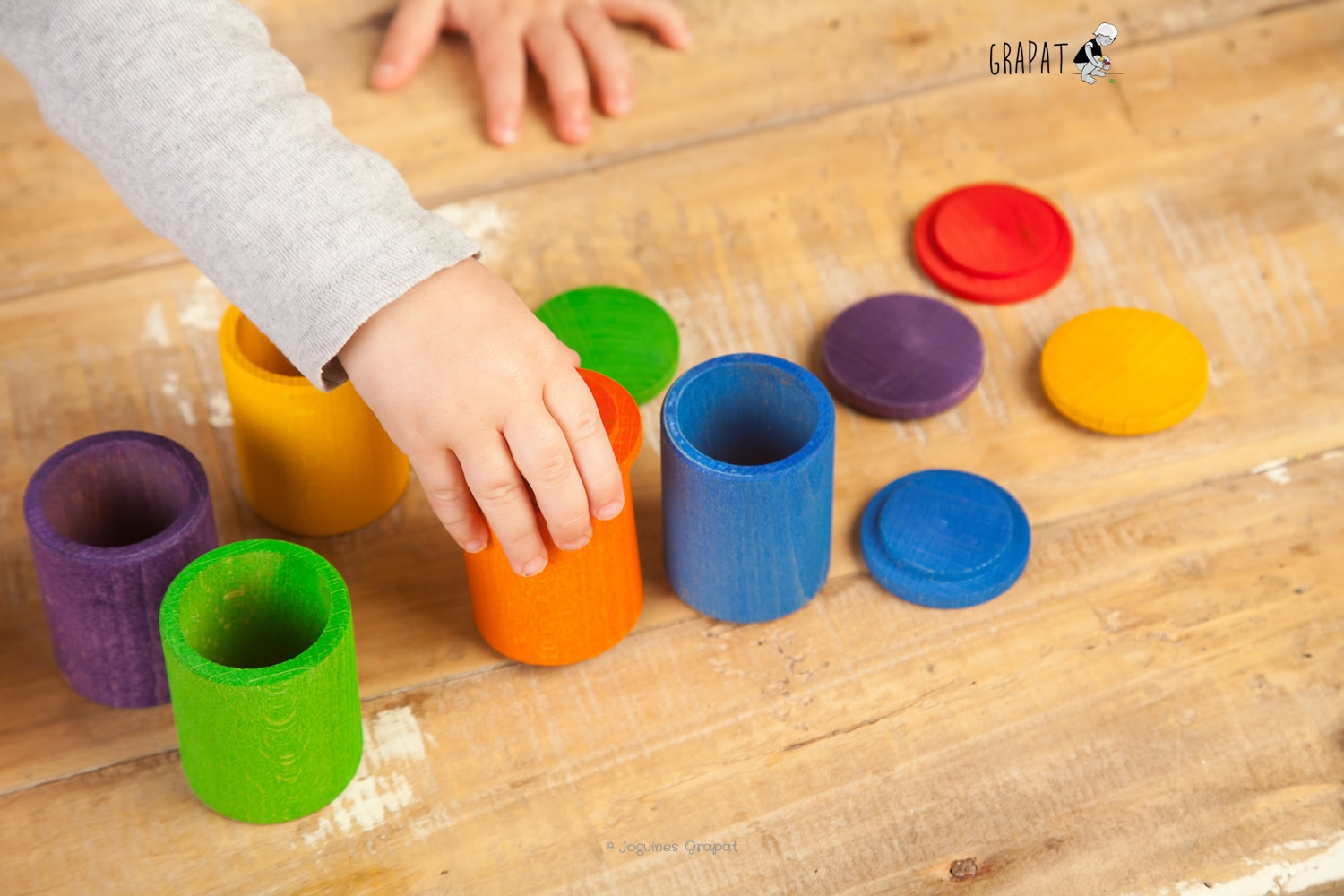 Grapat 6 Becher mit Deckel bunt
