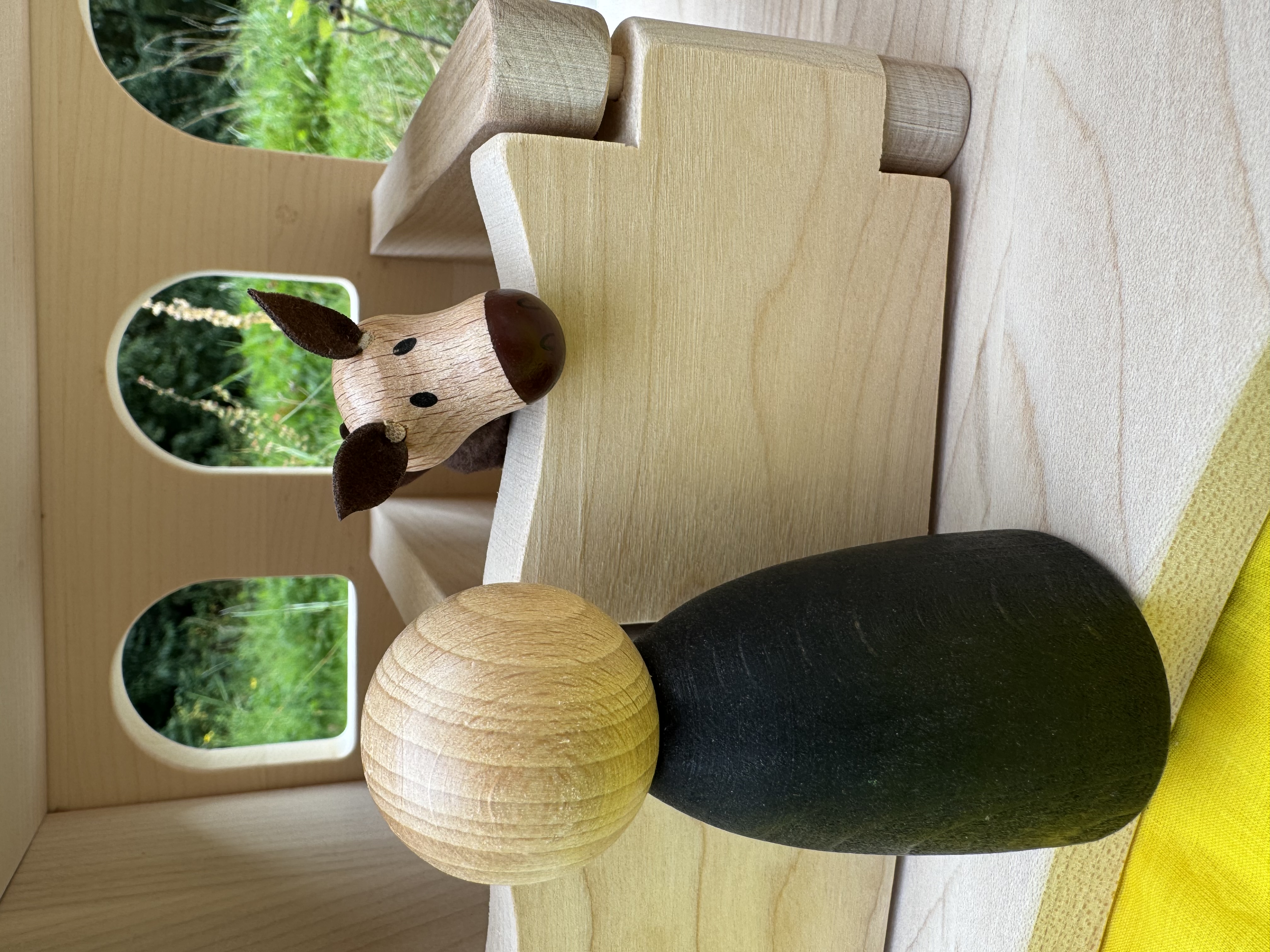 HOLZTIGER Bauernhof Stall mit Seilwinde