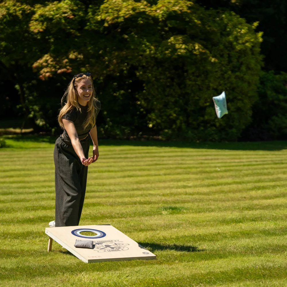 Übergames World Cornhole League - Cornhole Doppelbrett Set (120 x 60 cm)