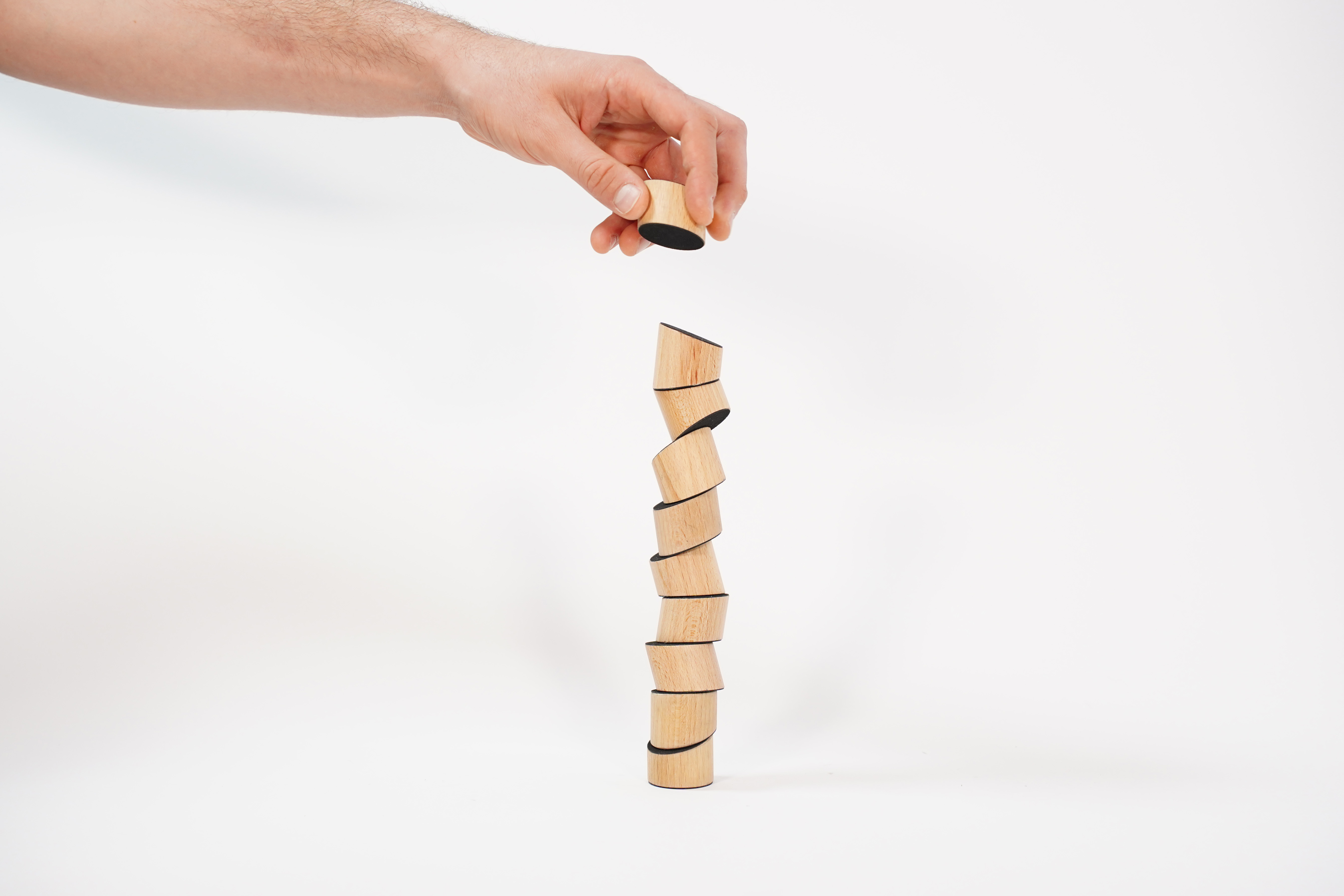 LOGGOS Verrücktes Stapelspiel Buche Set S | Holzspielzeug Profi