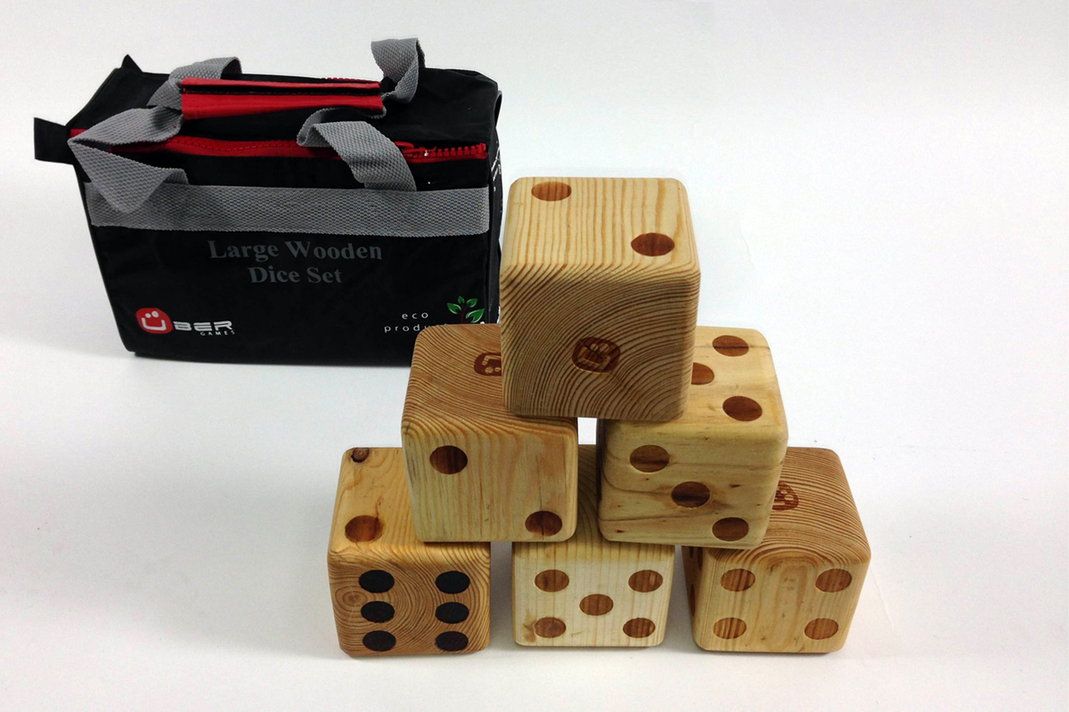 Übergames Großes Würfelspiel (9 cm)