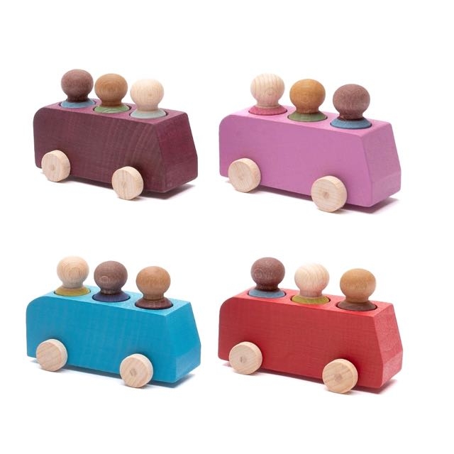 Lubulona Spielzeugbus blau mit Holzfiguren