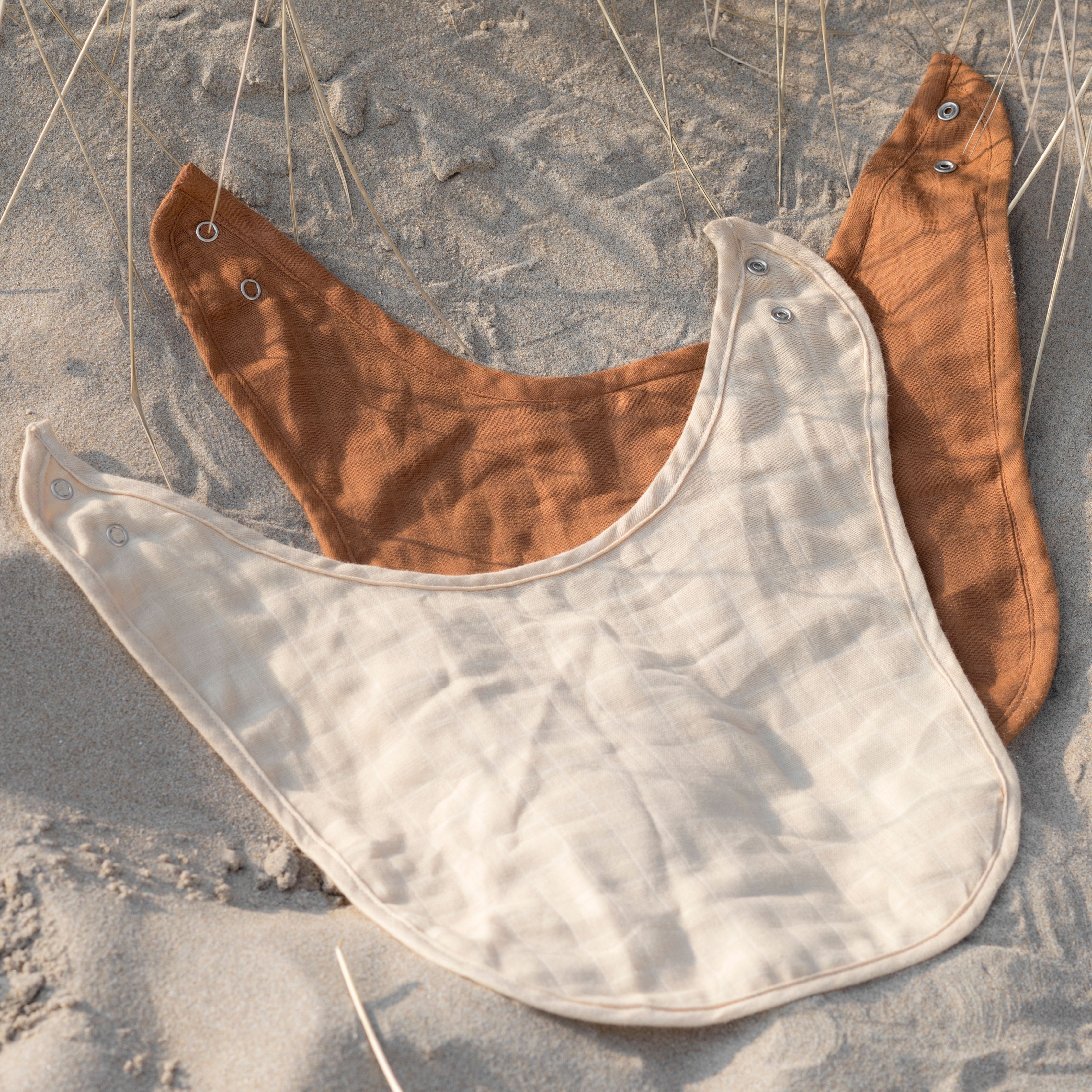 Baby Bello Lätzchen Set Sandy Almond