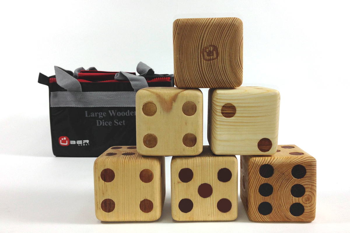 Übergames Großes Würfelspiel (9 cm)