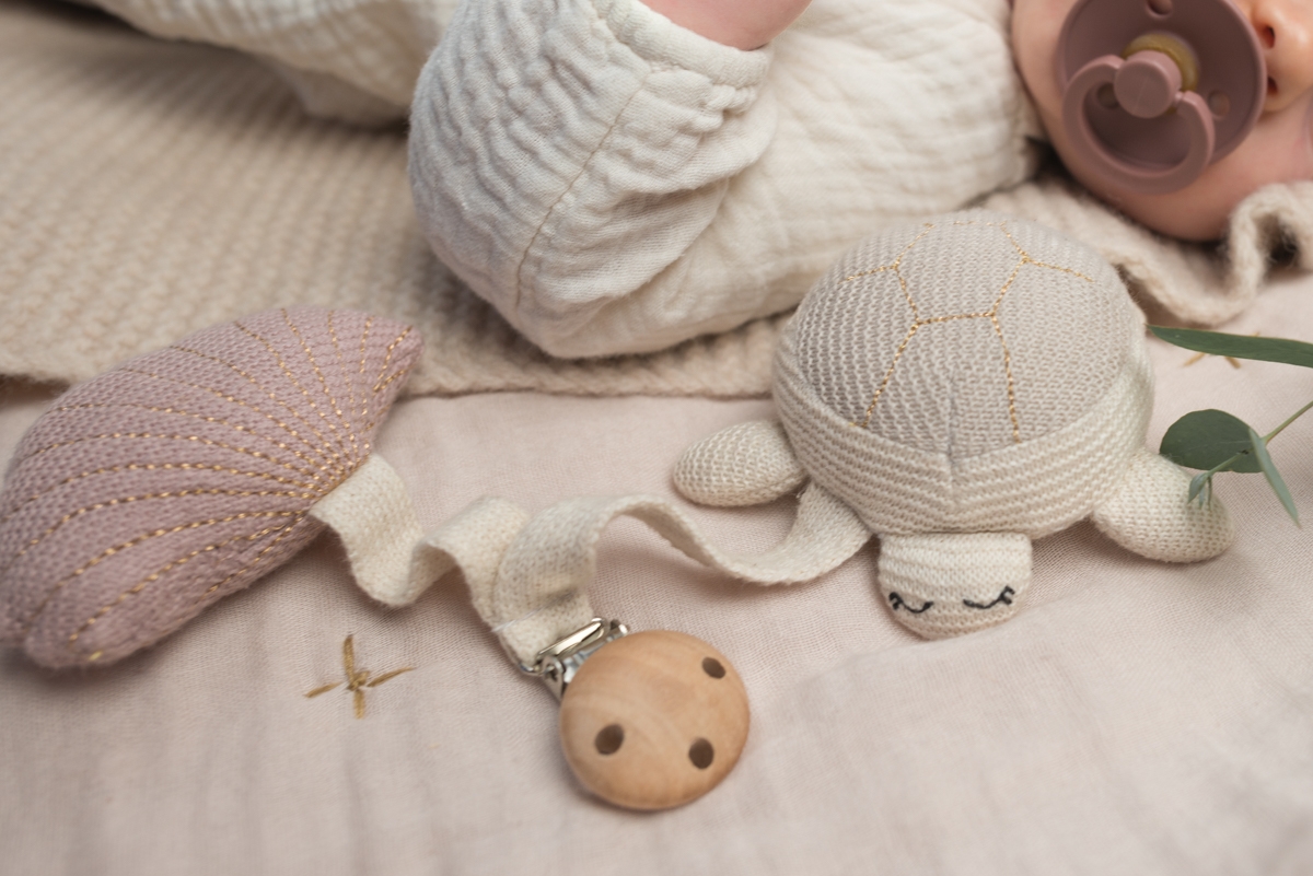 Baby Bello Kinderwagen Clip Tily the Turtle rosa