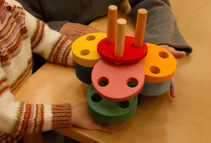 TOYTO Round Stacking Tower