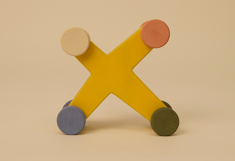TOYTO Cross Vehicle
