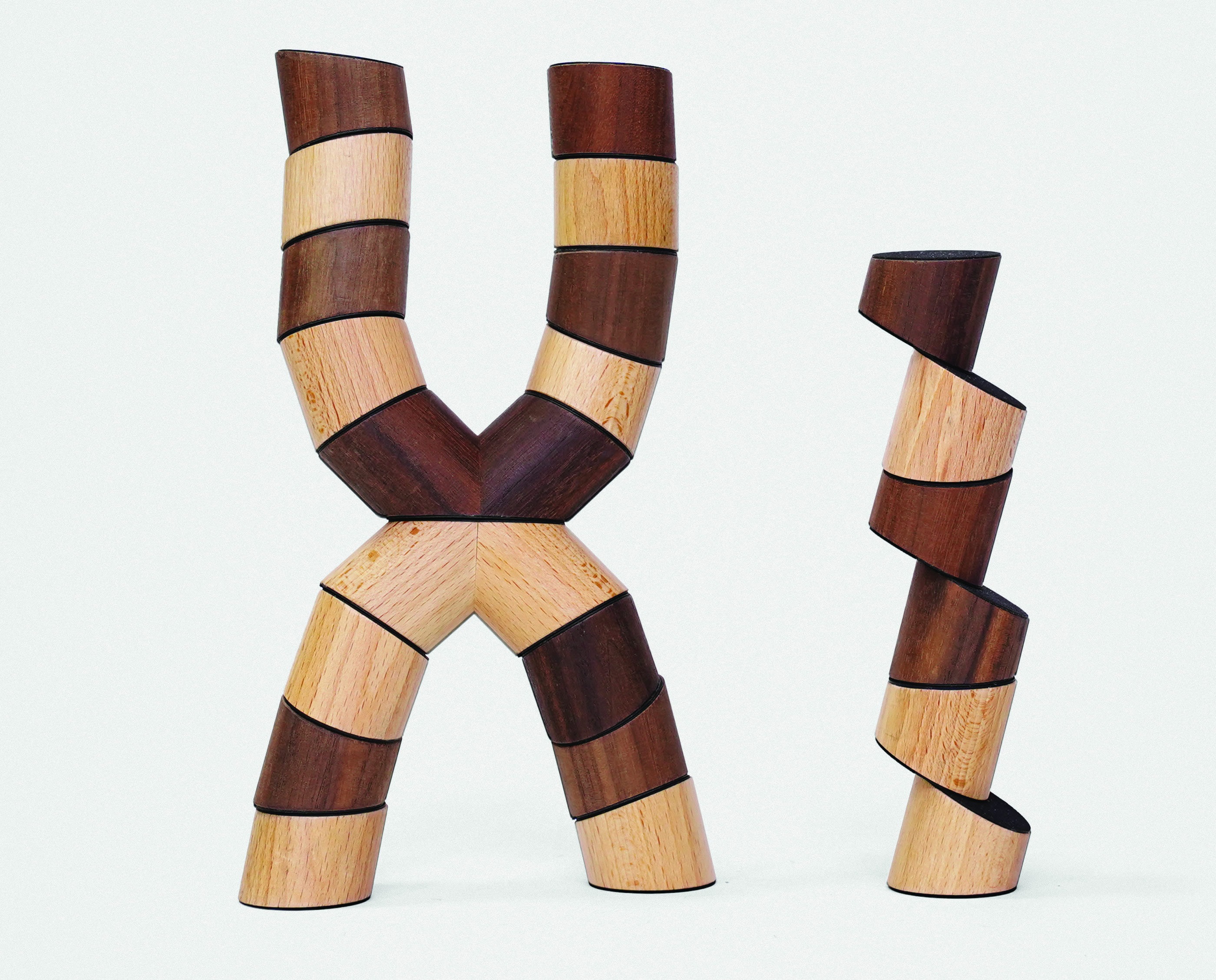 LOGGOS Verrücktes Stapelspiel Buche Nuss Set M | Holzspielzeug Profi