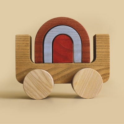 MinMin Copenhagen Rainbow Car