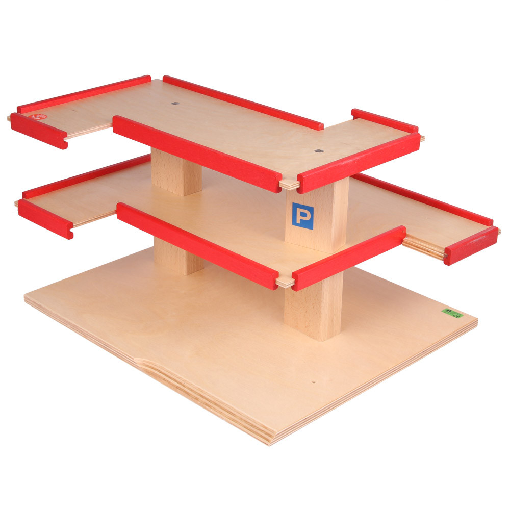 Beck Parkhaus mit Aufzug