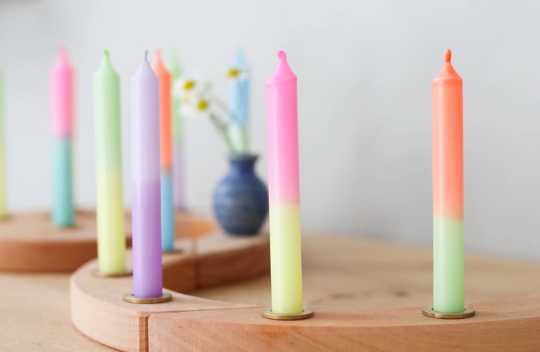 Madam ERLE Geburtstagskerzen DIP DYE NEON (10 Stück)