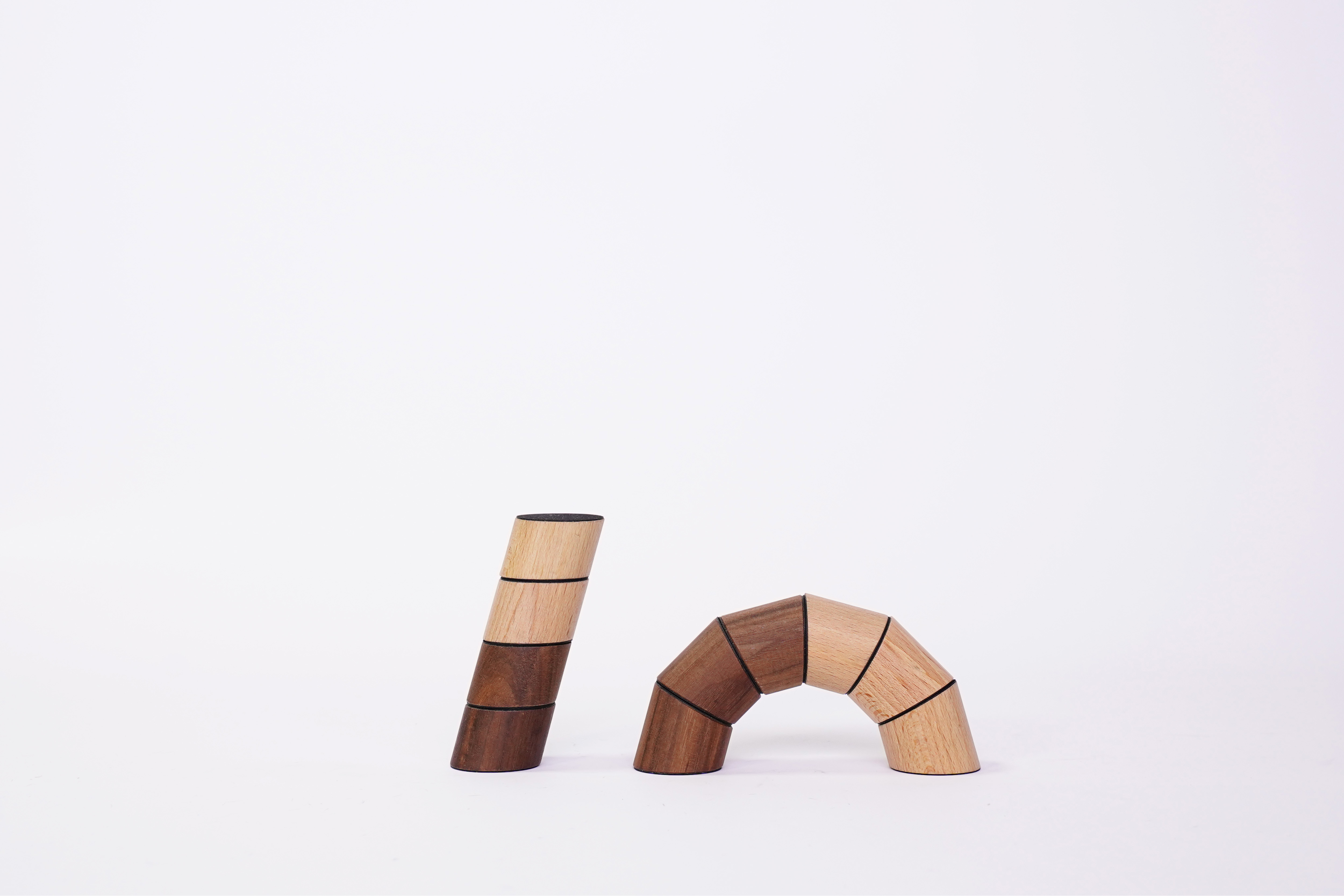 LOGGOS Verrücktes Stapelspiel Buche Nuss Set S | Holzspielzeug Profi