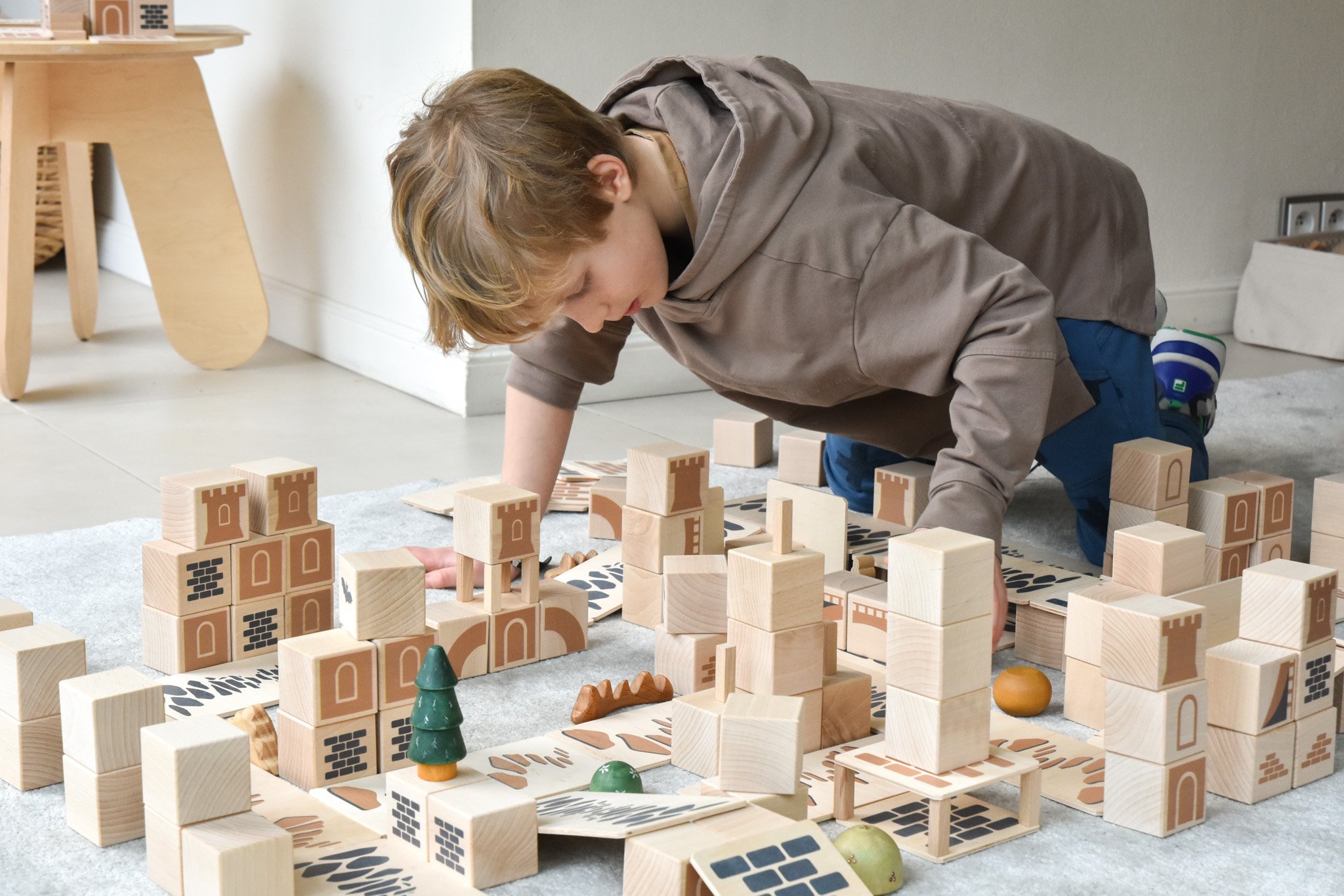 JUST BLOCKS - Castle MEDIUM (136 St.)